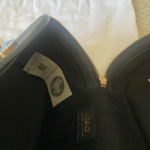 **BRAND NEW VERSACE BAG** - Picture 12 of 15